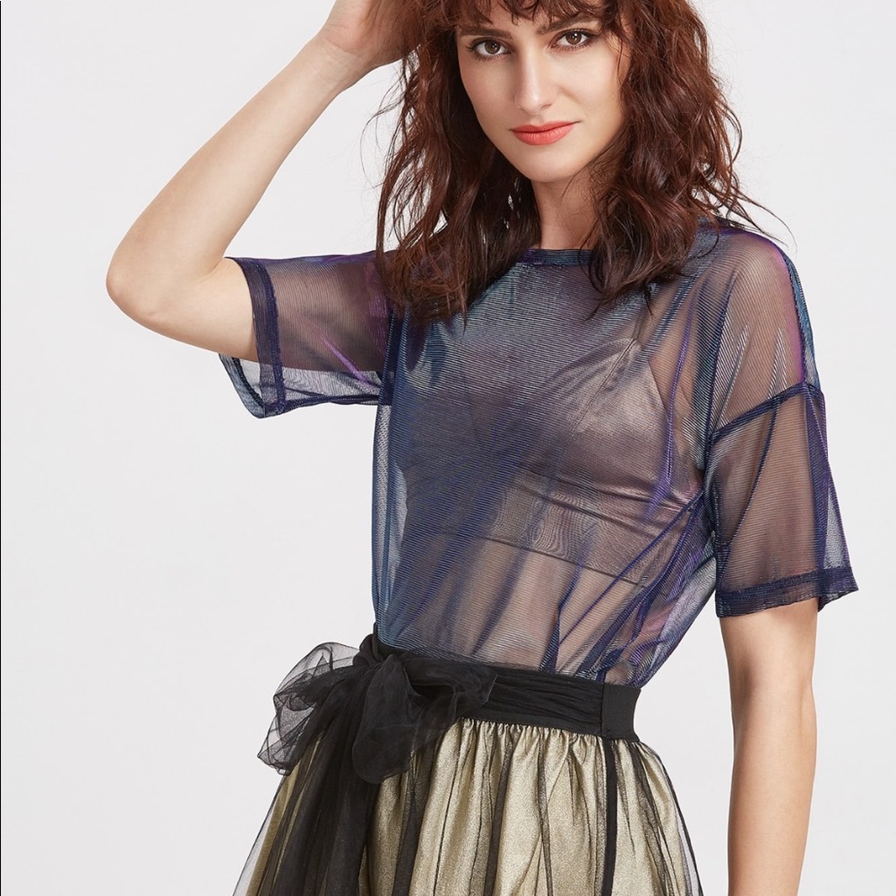 Holographic short sleeve mesh top
